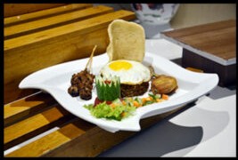 Nasi Goreng Emilia